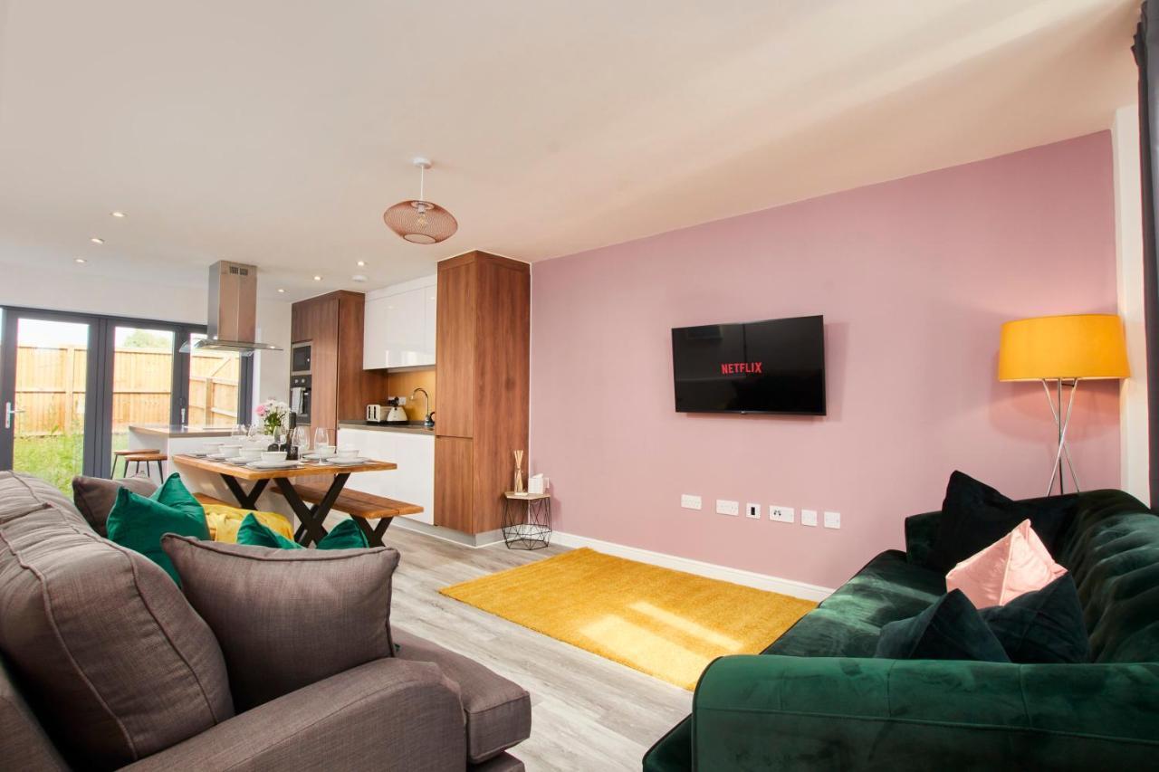 Beaut 5 Bed House W Parking Villa Manchester Bagian luar foto